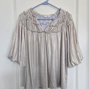Entro Shiny Cream Blouse